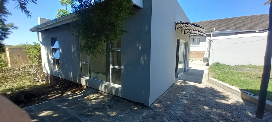 To Let 2 Bedroom Property for Rent in Nahoon Valley Park Eastern Cape